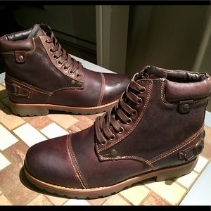 Terra Nostra unisex leather boots (M size 8, W 9)